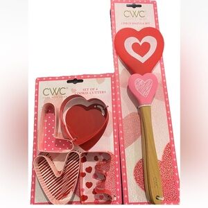 Valentine’s Day Spatula Set Holiday Love Heart Silicone and cookie cutter set